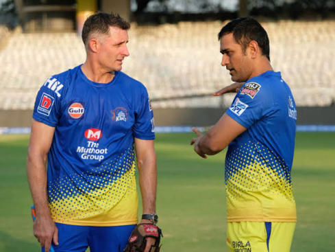 Mike Hussey and MS Dhoni  Mike Hussey